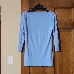 Caslon tee
